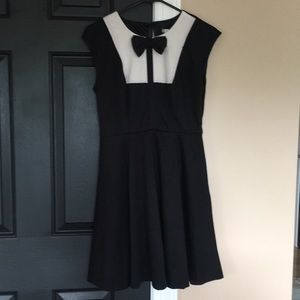 Lauren Conrad Sleeveless Bow Tie Dress